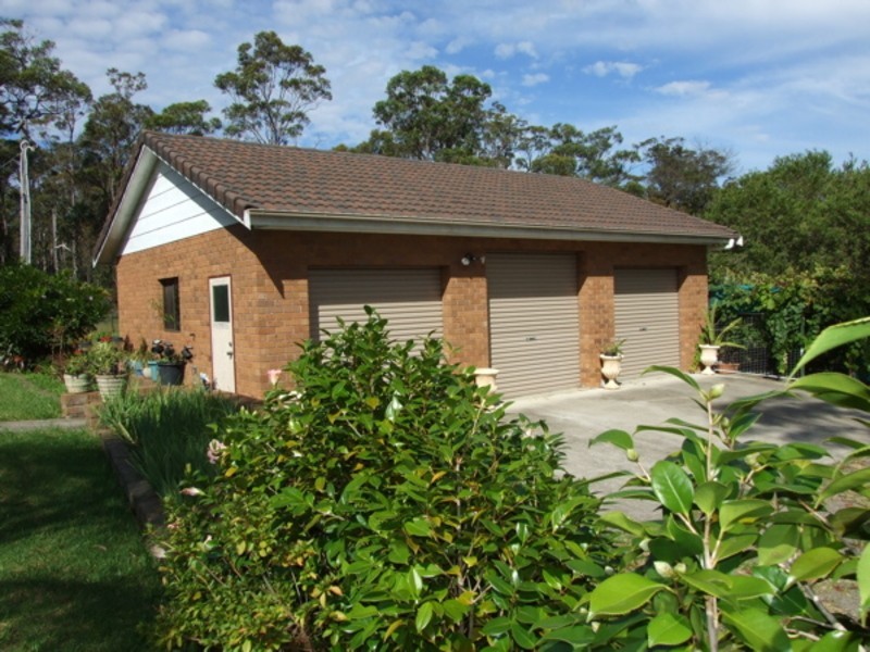 36 Lowry Road, Woollamia NSW 2540