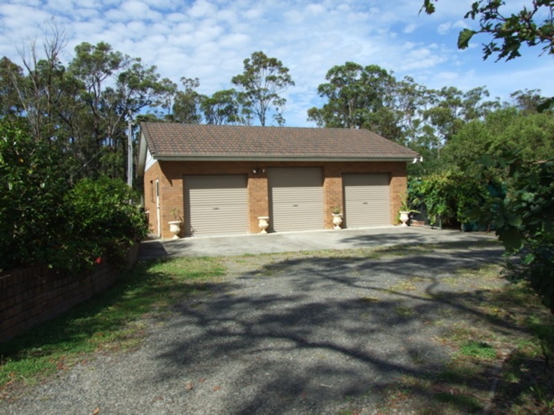 36 Lowry Road, Woollamia NSW 2540