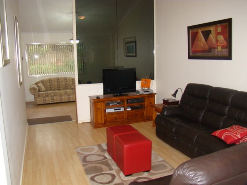 32 Watersedge Avenue, Basin View NSW 2540