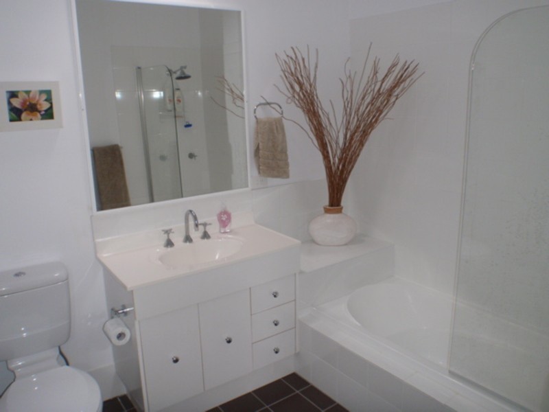 18 Bess Street, Vincentia NSW 2540