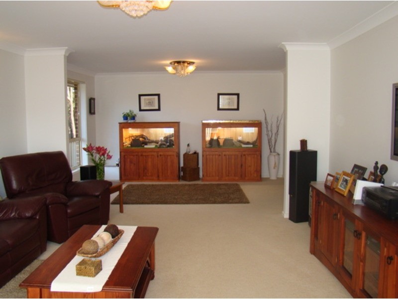 16 Anabel Place, St Georges Basin NSW 2540