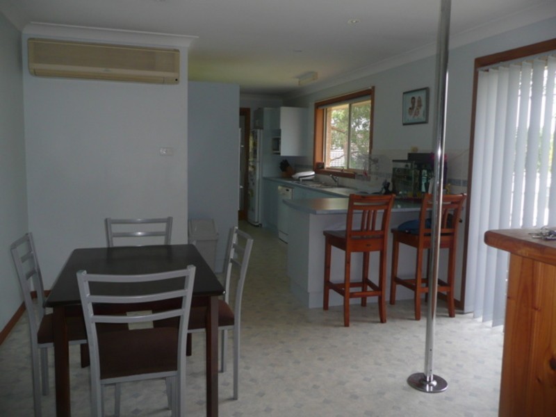 118 Cammaray Drive, Sanctuary Point NSW 2540