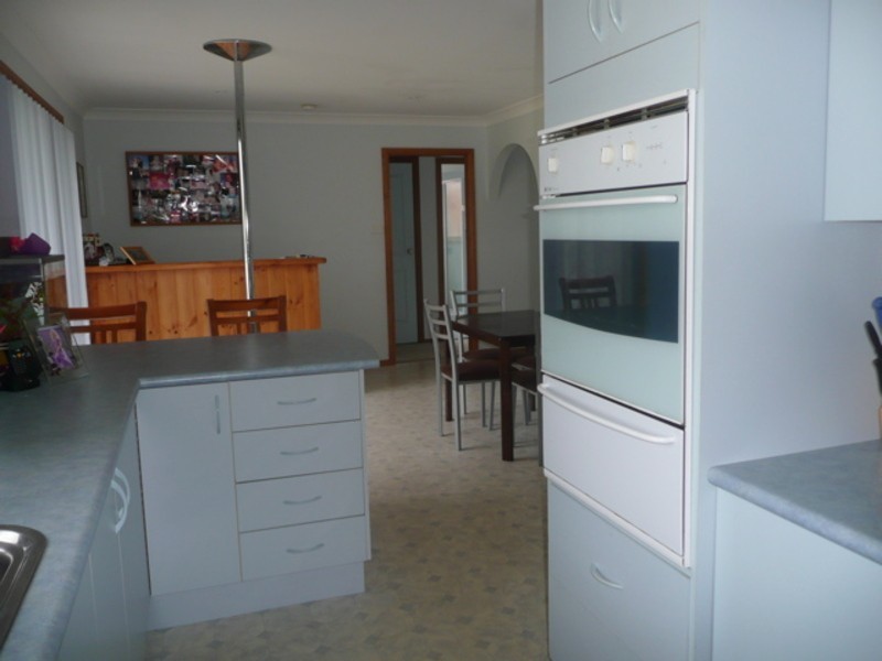 118 Cammaray Drive, Sanctuary Point NSW 2540