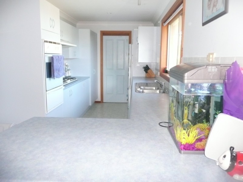 118 Cammaray Drive, Sanctuary Point NSW 2540