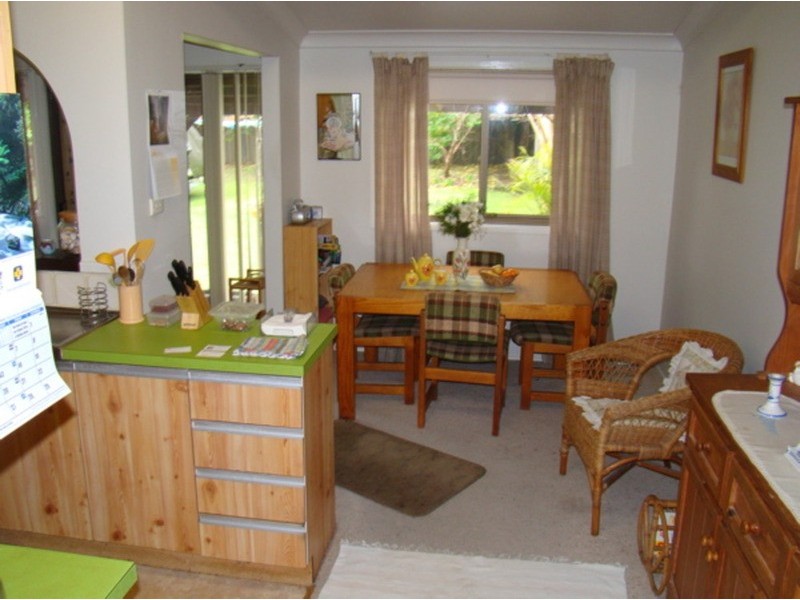 11 Bowen Street, Huskisson NSW 2540