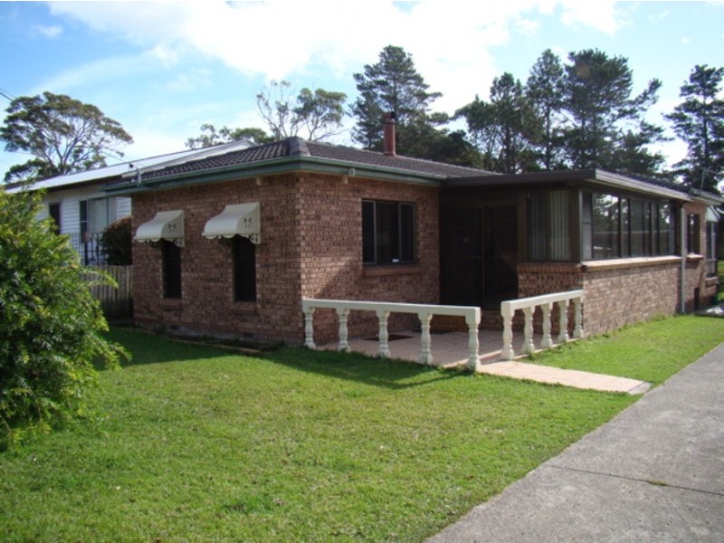 18 Gymea Avenue, Sanctuary Point NSW 2540