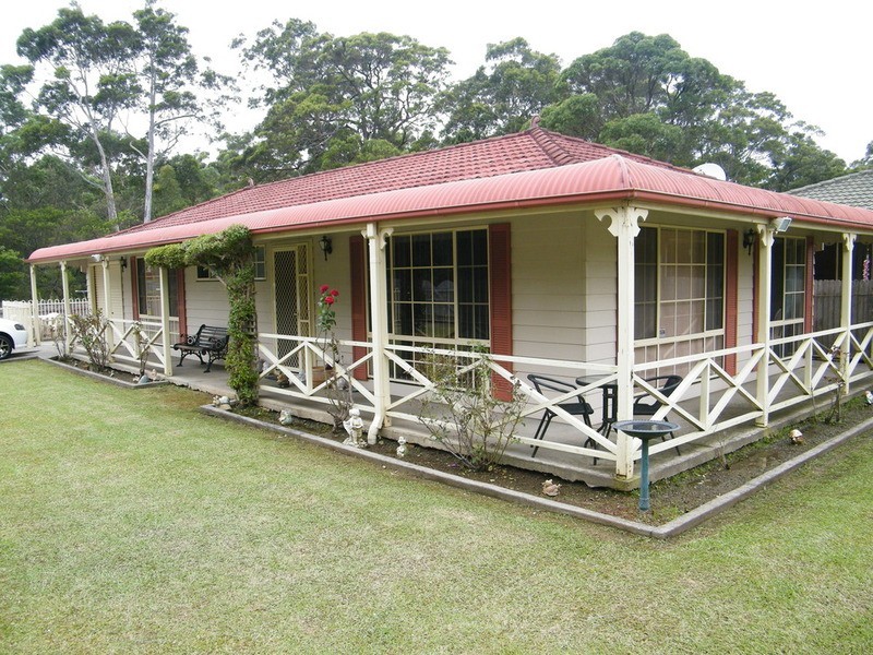 2 Macgibbon Close, Old Erowal Bay NSW 2540