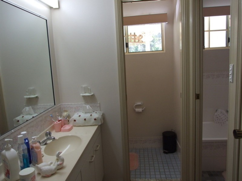 2 Macgibbon Close, Old Erowal Bay NSW 2540