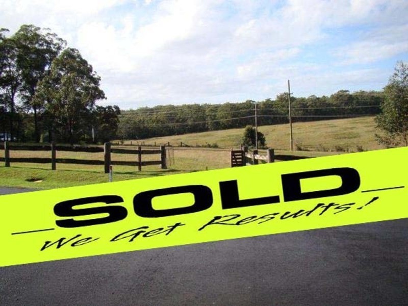 4 Torbin Place Street, Tomerong NSW 2540