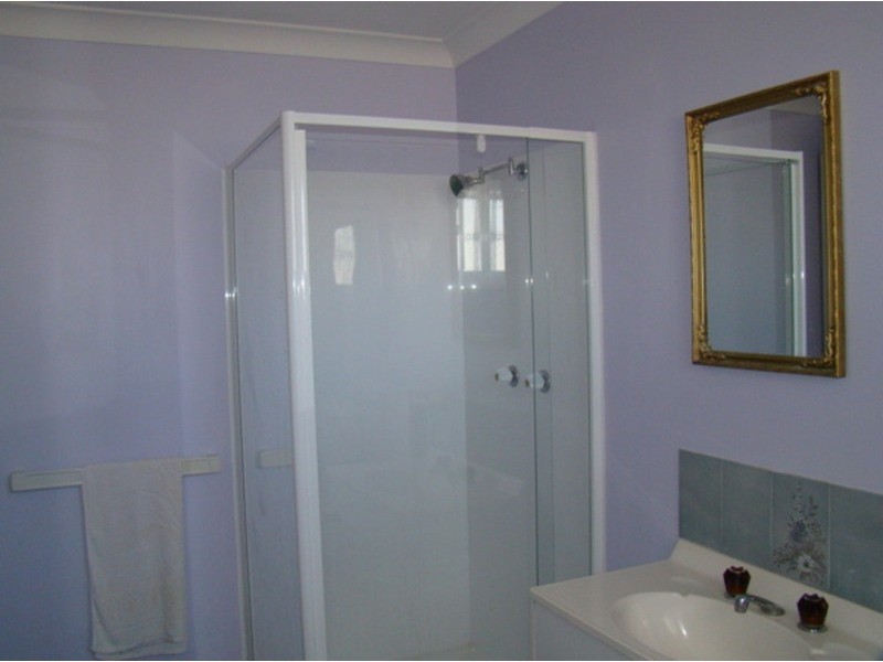 8 Gibson Crescent, Sanctuary Point NSW 2540