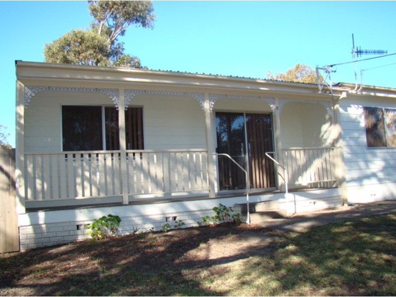 8 Gibson Crescent, Sanctuary Point NSW 2540