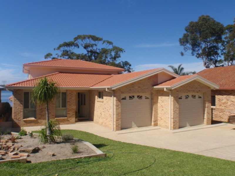 32 Basin View Parade, Basin View NSW 2540