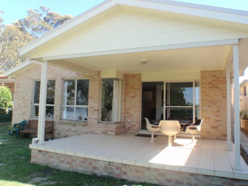 32 Basin View Parade, Basin View NSW 2540