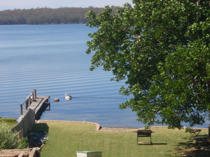 32 Basin View Parade, Basin View NSW 2540