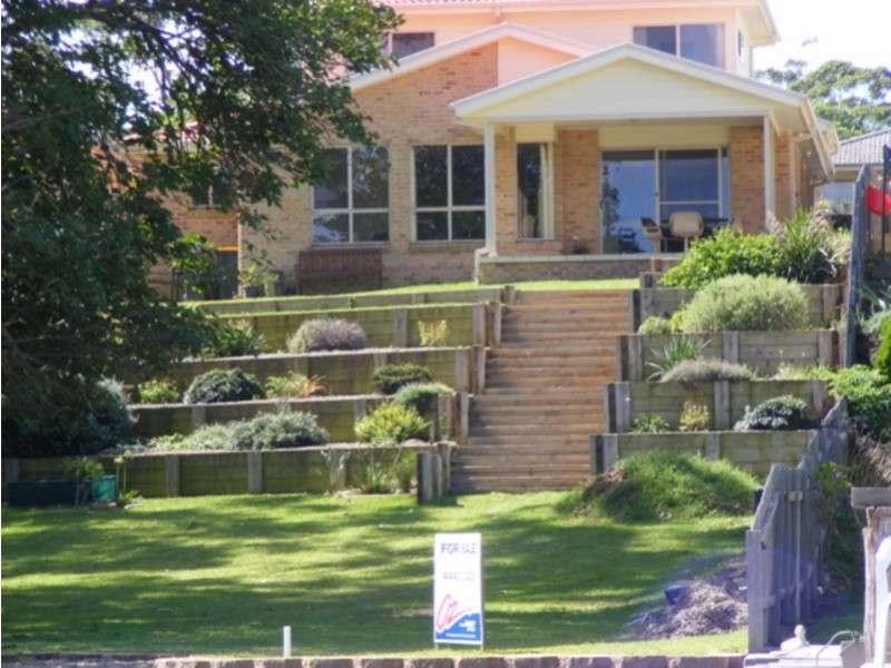 32 Basin View Parade, Basin View NSW 2540
