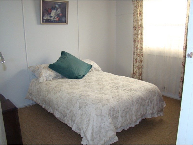 18 Waldegrave Crescent, Vincentia NSW 2540
