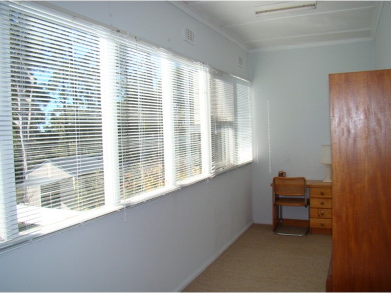 18 Waldegrave Crescent, Vincentia NSW 2540