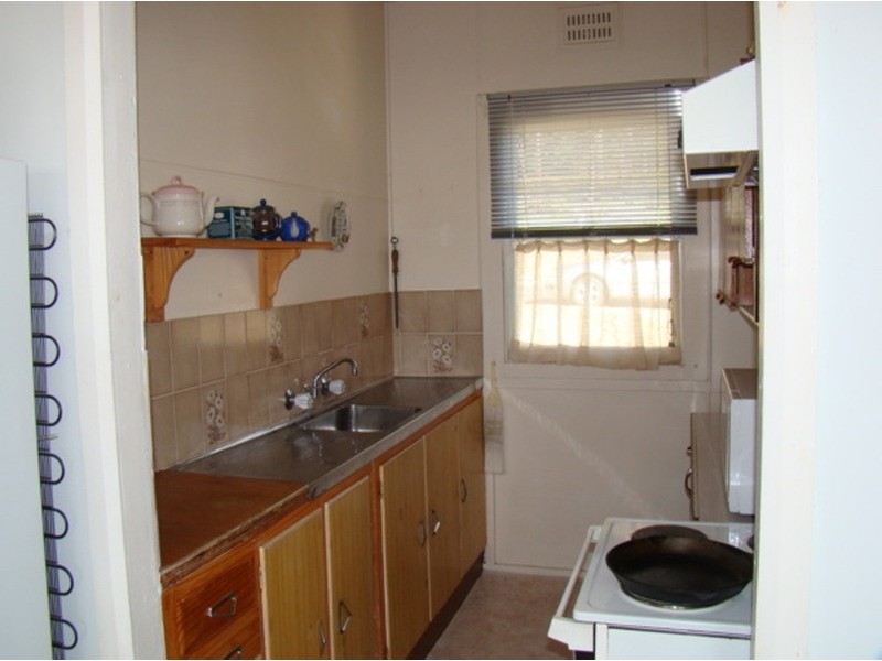 18 Waldegrave Crescent, Vincentia NSW 2540