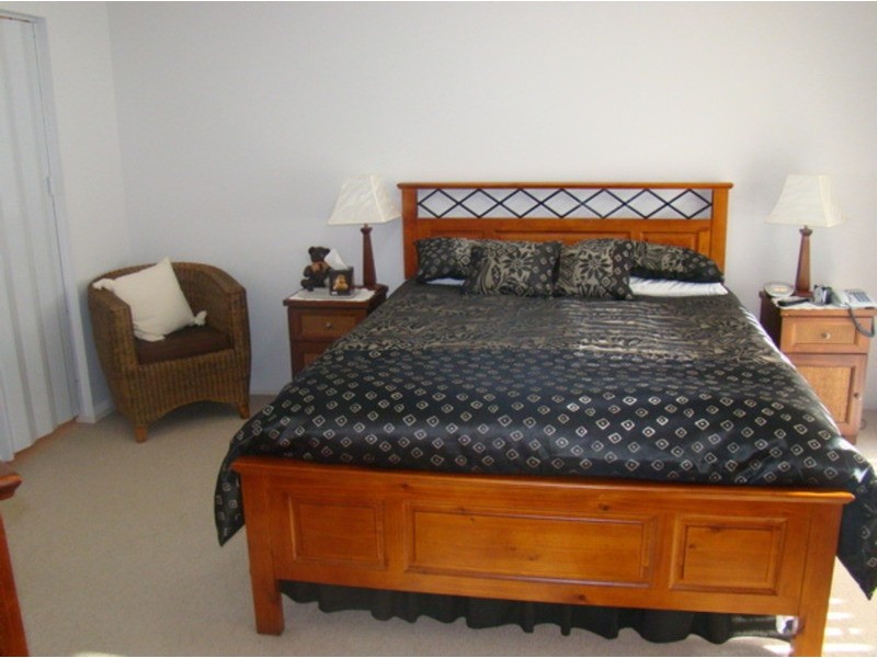 28 Capeland Avenue, Sanctuary Point NSW 2540