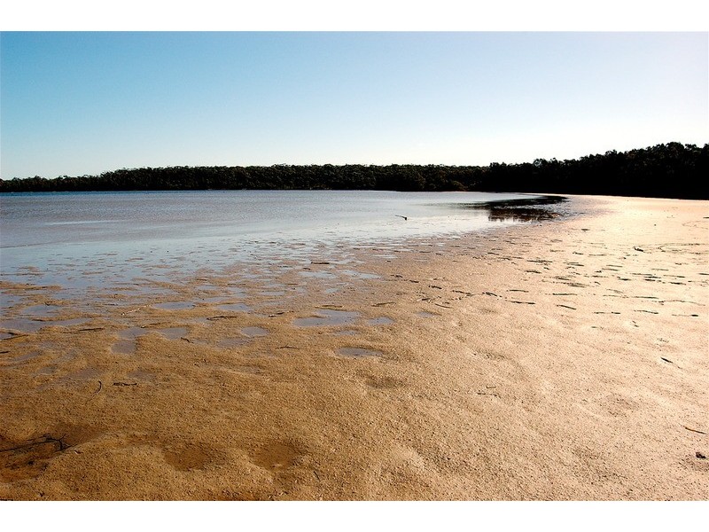 6 Caulfiled Parade, Old Erowal Bay NSW 2540