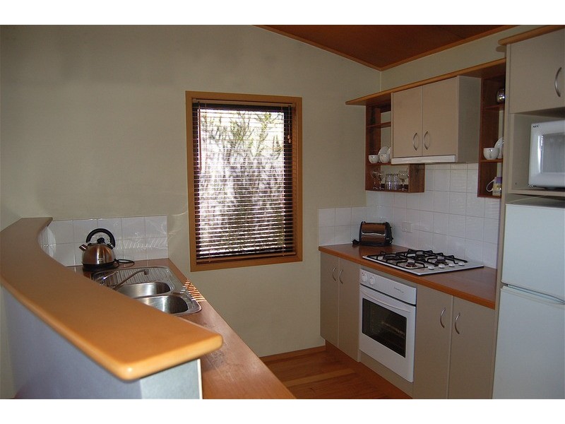 6 Caulfiled Parade, Old Erowal Bay NSW 2540