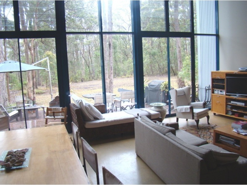 605 Woollamia Road, Woollamia NSW 2540