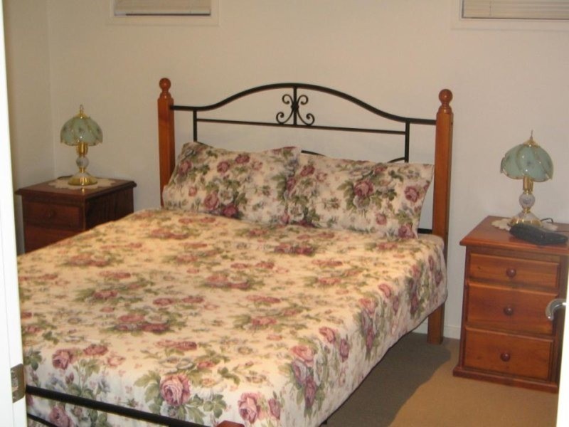 1/223 Elizabeth Drive, Vincentia NSW 2540