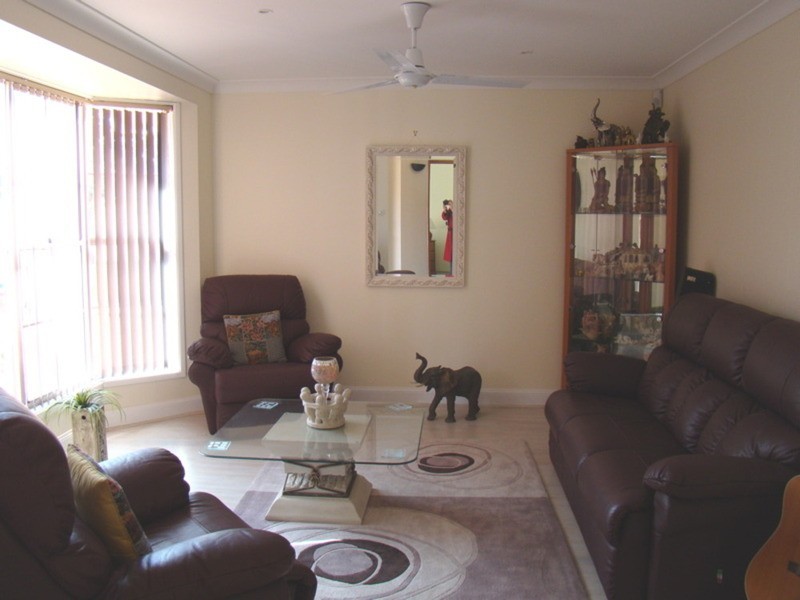 17 Durnford Place, St Georges Basin NSW 2540