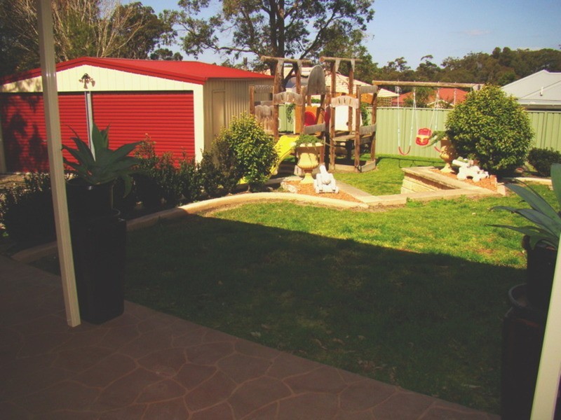 17 Durnford Place, St Georges Basin NSW 2540