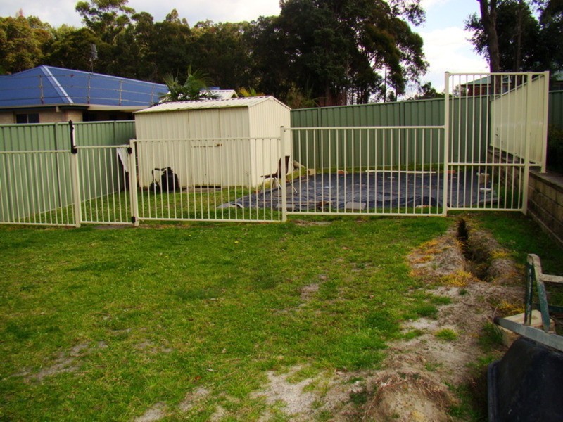 17 Durnford Place, St Georges Basin NSW 2540