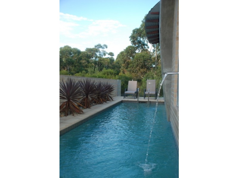 27 Silver Strand, Hyams Beach NSW 2540