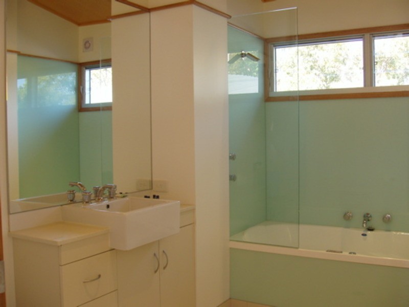 27 Silver Strand, Hyams Beach NSW 2540