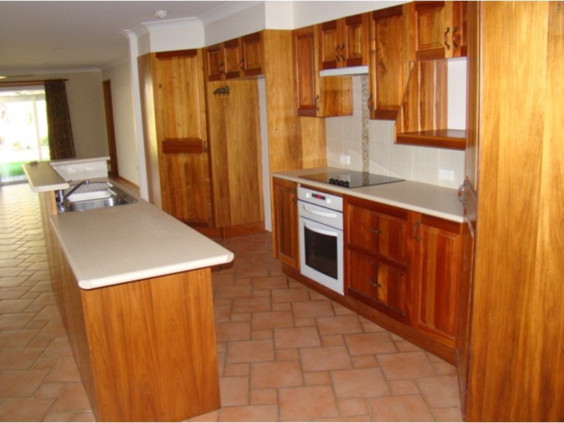 24 Panorama Road, St Georges Basin NSW 2540