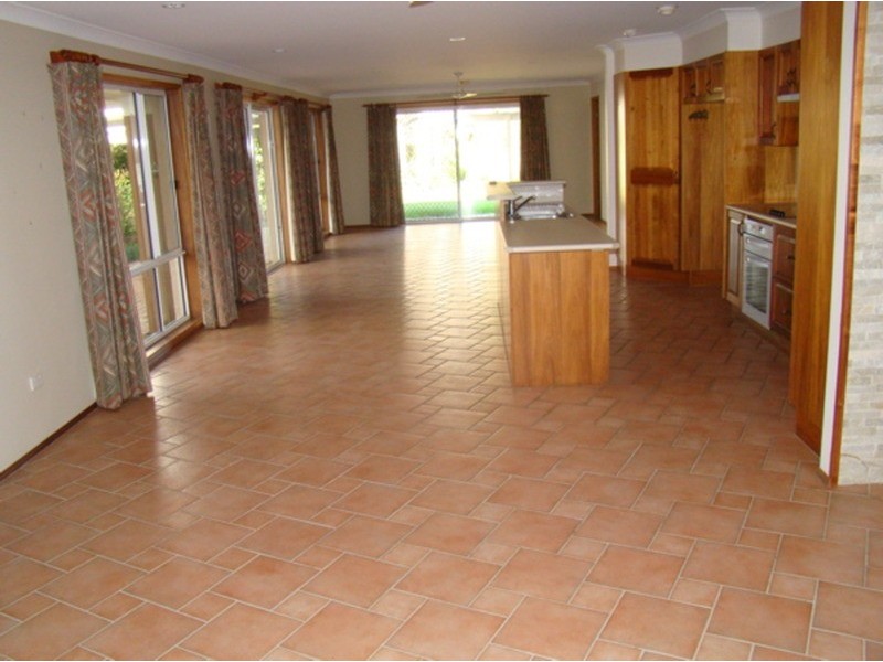 24 Panorama Road, St Georges Basin NSW 2540