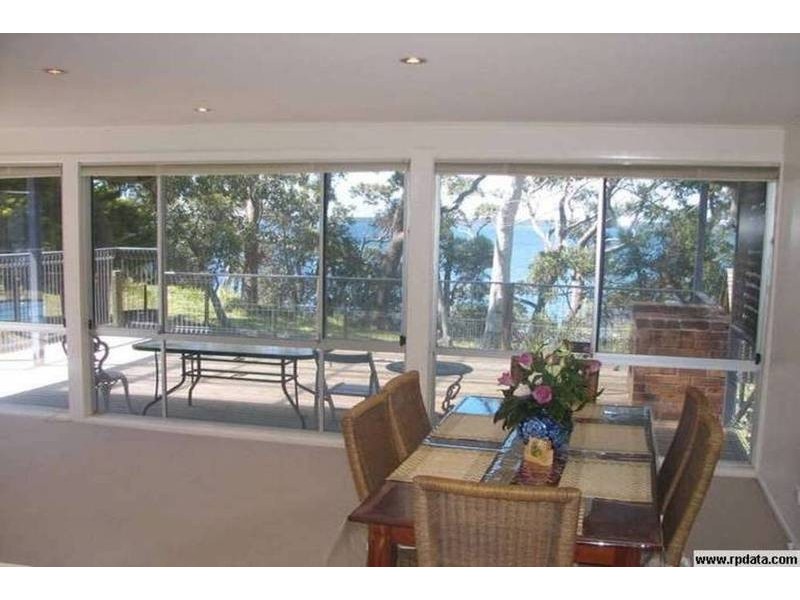14 Greville Avenue, Sanctuary Point NSW 2540