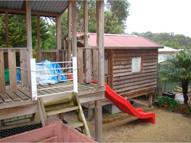 18 Bruce Street, St Georges Basin NSW 2540