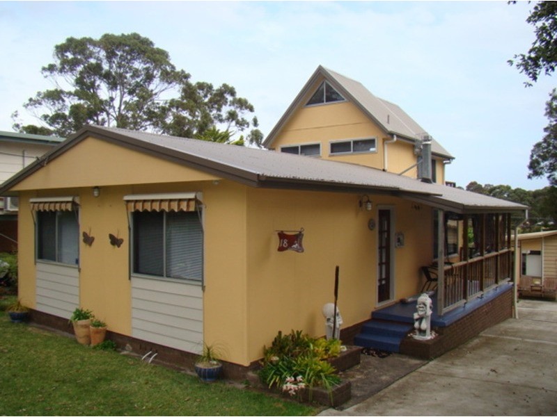 18 Bruce Street, St Georges Basin NSW 2540