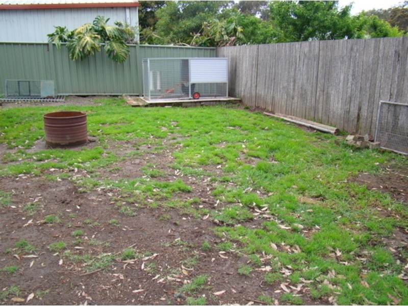 18 Bruce Street, St Georges Basin NSW 2540
