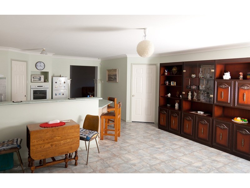 9 Maxwell Crescent, Sanctuary Point NSW 2540
