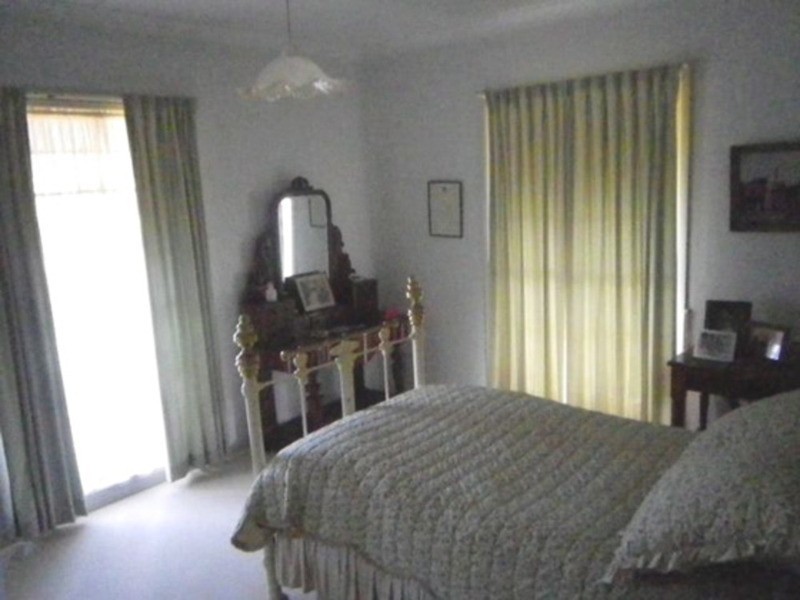 44 St Georges Avenue, Vincentia NSW 2540