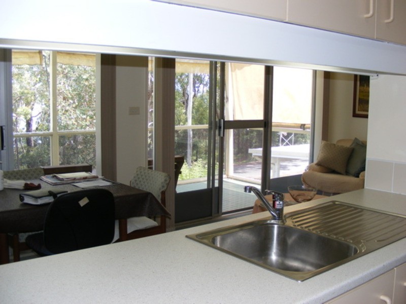 147 Basin View Parade, Basin View NSW 2540
