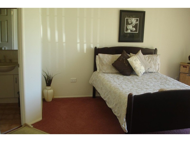 26  Hewitt Avenue, St Georges Basin NSW 2540