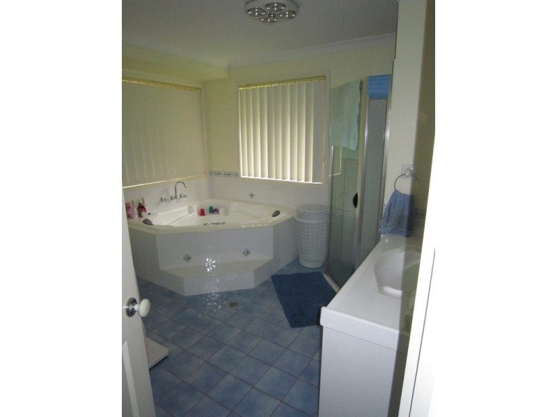 63 The Basin Road, St Georges Basin NSW 2540