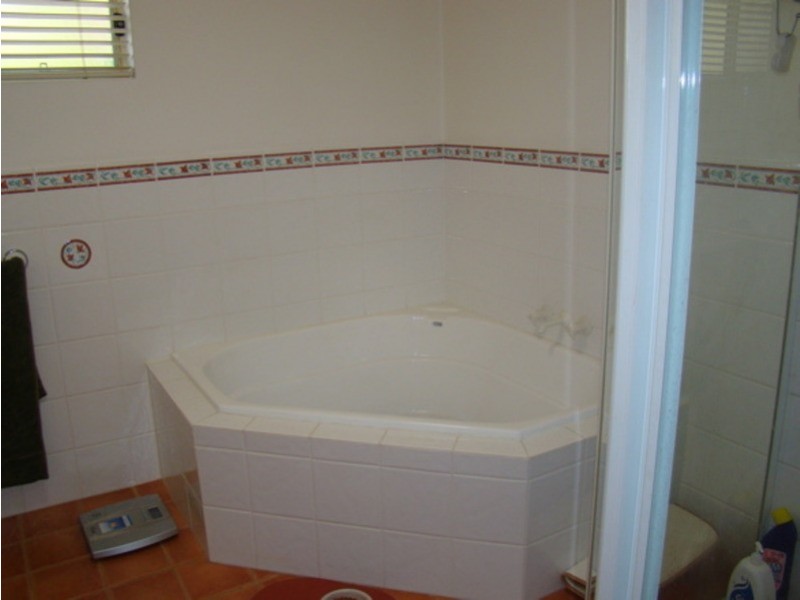 143 The Park Drive, Sanctuary Point NSW 2540