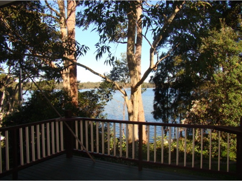 25 Walmer Avenue, Sanctuary Point NSW 2540