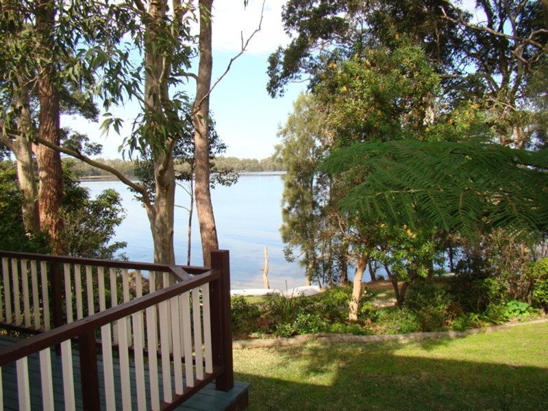 25 Walmer Avenue, Sanctuary Point NSW 2540