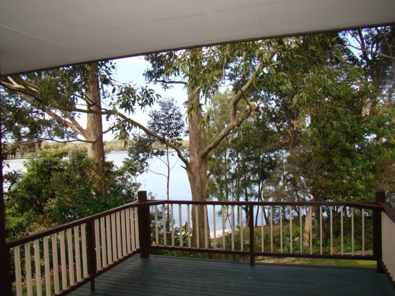 25 Walmer Avenue, Sanctuary Point NSW 2540