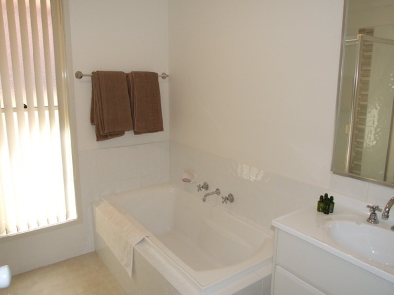 16 The Park Drive, Sanctuary Point NSW 2540