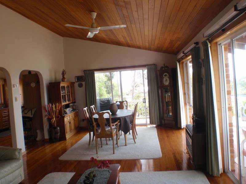 60 Waldegrave Crescent, Vincentia NSW 2540