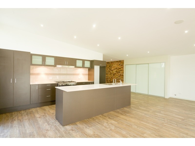 3 Elizabeth Drive, Vincentia NSW 2540
